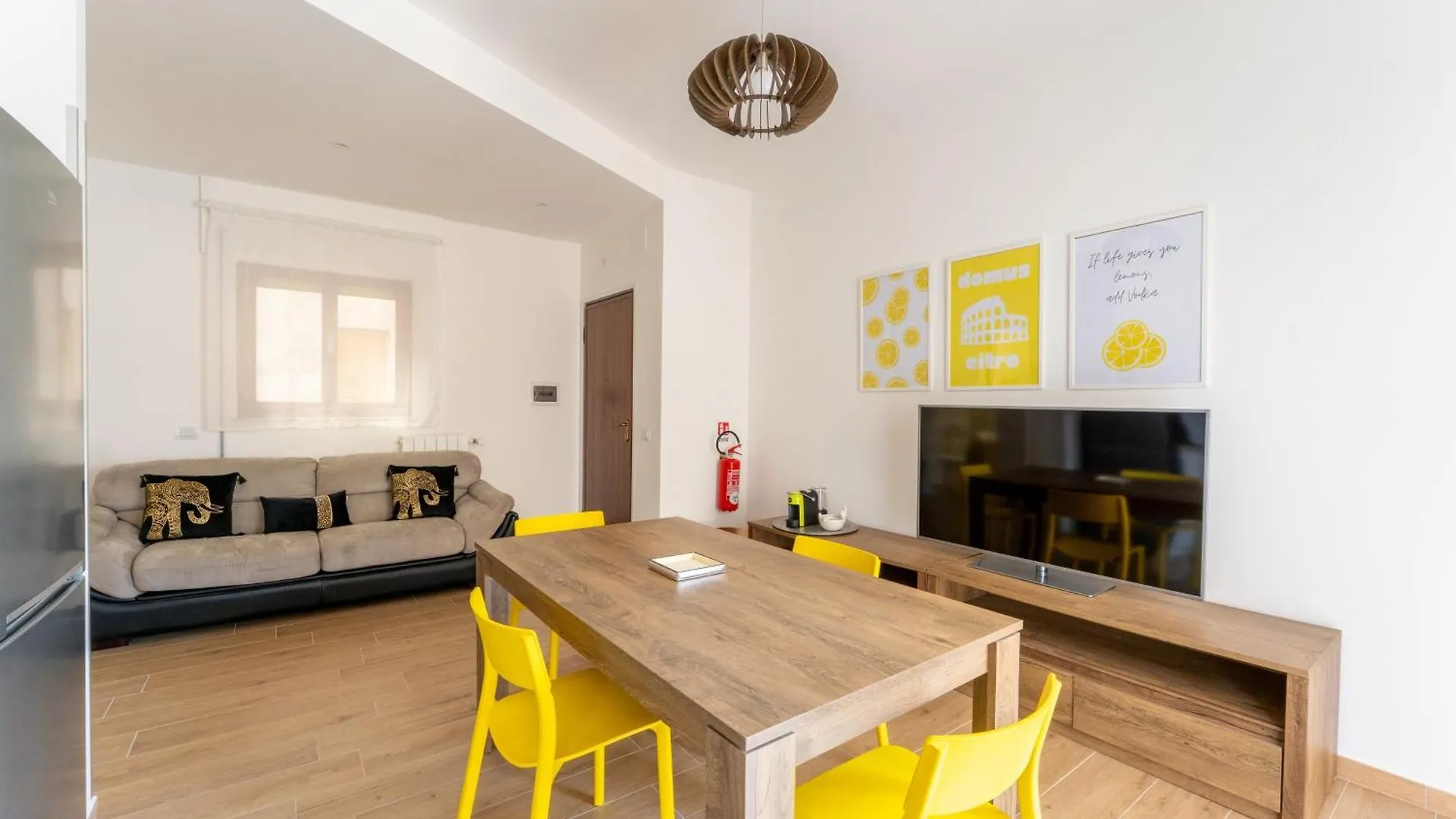 Domus Citro, Cozy Flat In District Prenestina Apartment Rome